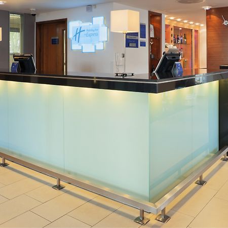 Holiday Inn Express London Golders Green, An Ihg Hotel Finchley Interior photo