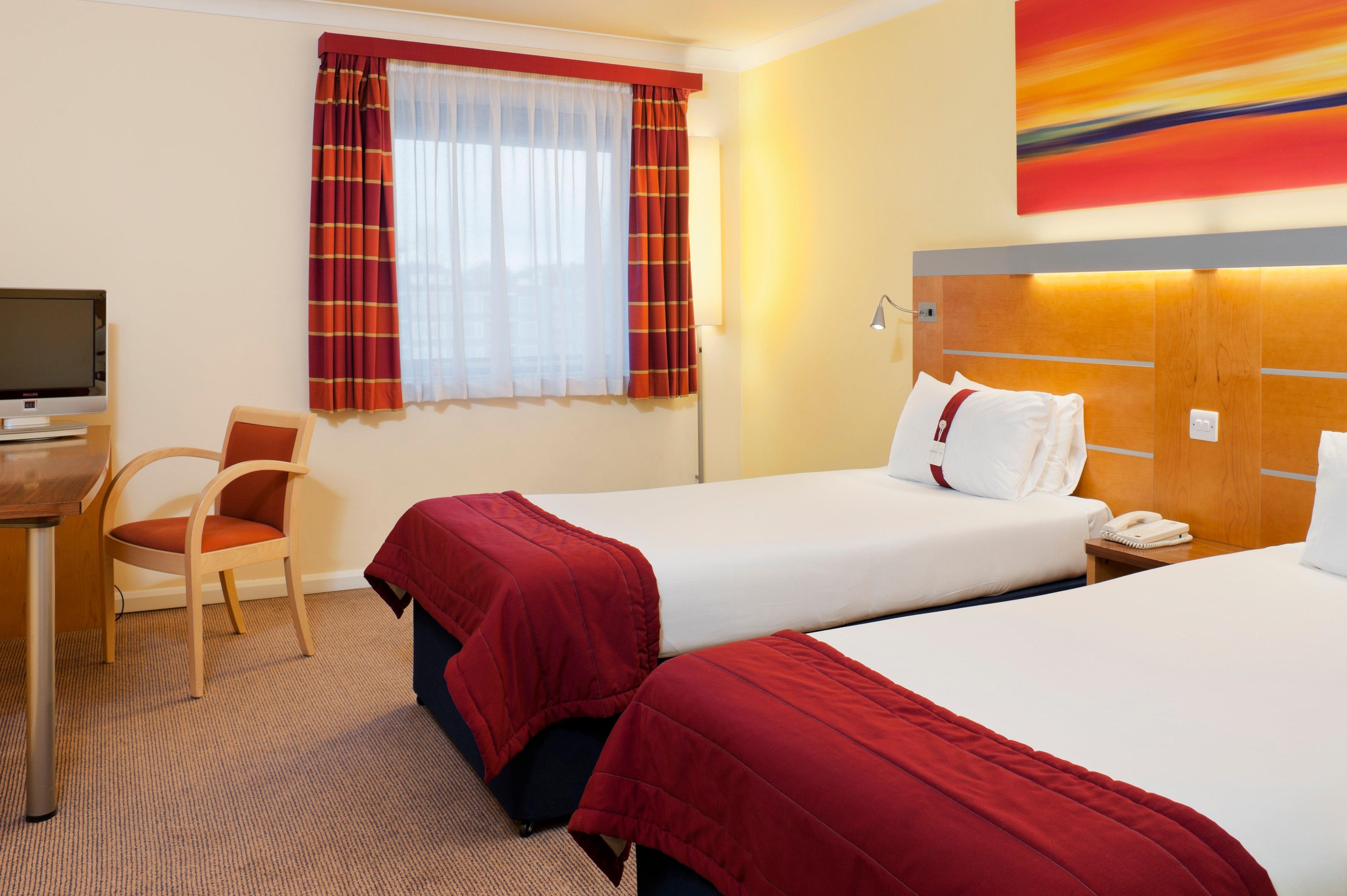 Holiday Inn Express London Golders Green, An Ihg Hotel Finchley Exterior photo